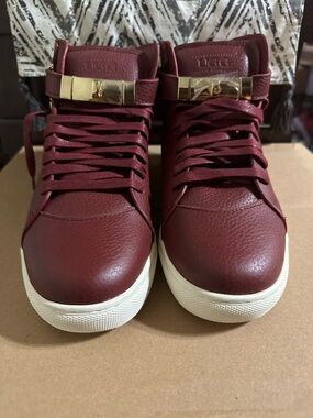 NWOT UGG Men's Burgundy High-Top Leather Sneakers with Golden Accent